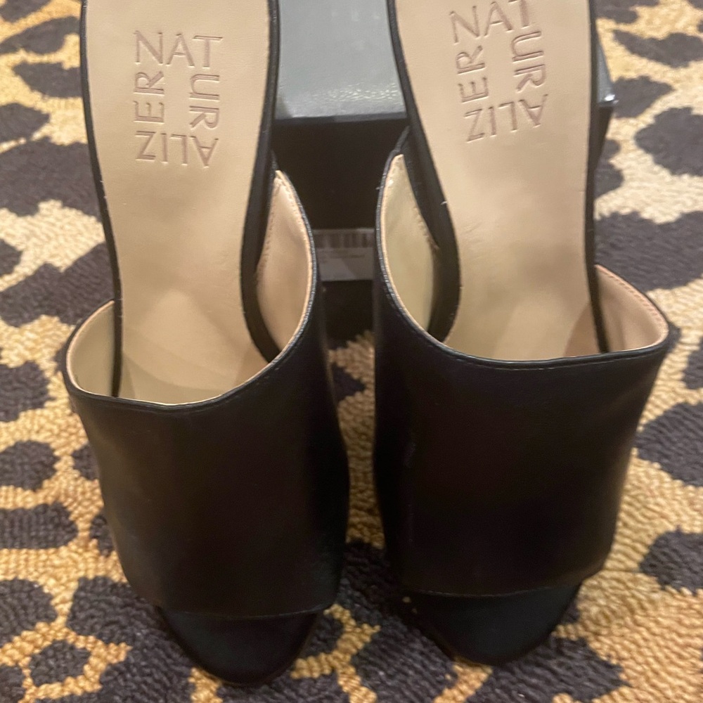 Naturalizer Women's Sensa Black Leather Open-Toe Slides